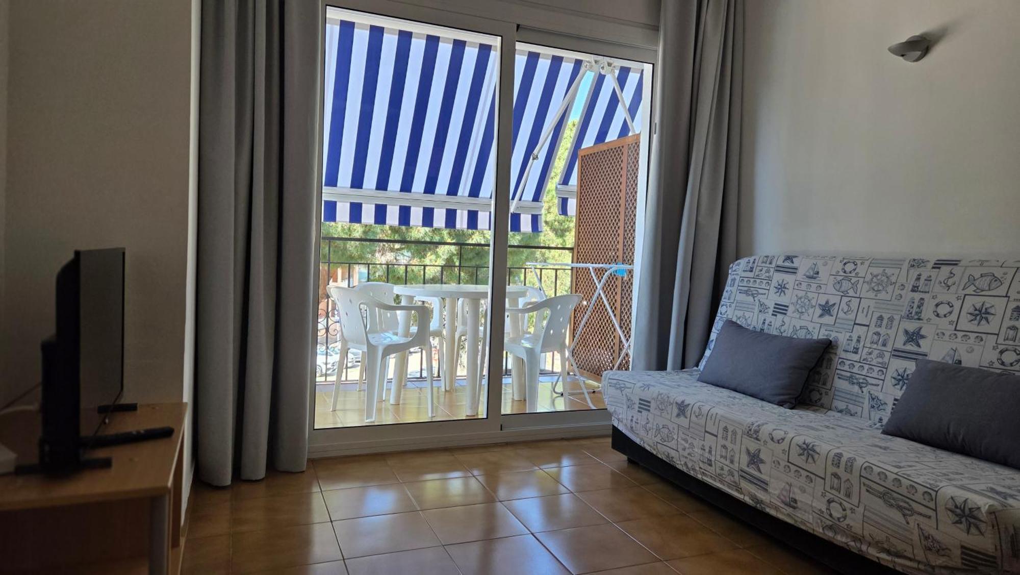 Apartaments Les Roques プラヤ・デアロ エクステリア 写真